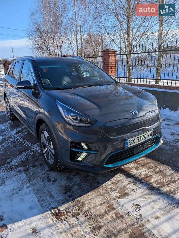 Внедорожник / Кроссовер Kia Niro 2020 в Староконстантинове фото 28 Внедорожник / Кроссовер Kia Niro 2020 в Староконстантинове