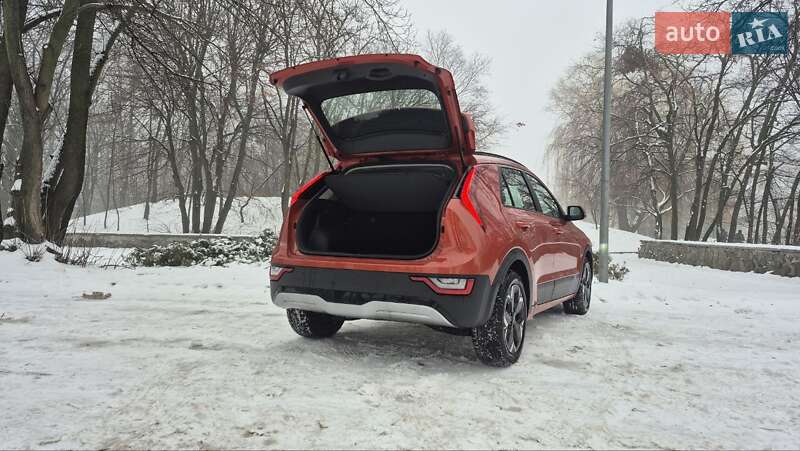 Позашляховик / Кросовер Kia Niro 2022 в Черкасах