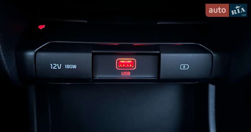 Внедорожник / Кроссовер Kia Niro 2022 в Львове