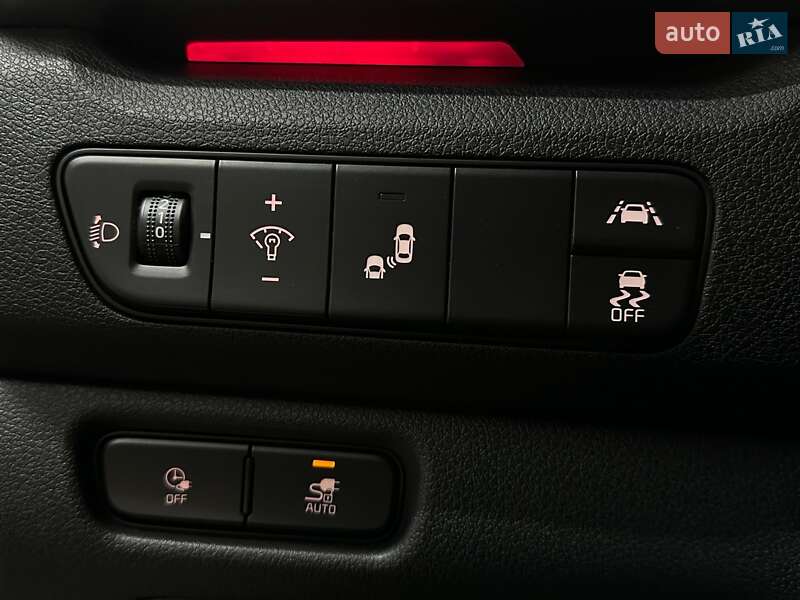 Внедорожник / Кроссовер Kia Niro 2021 в Львове