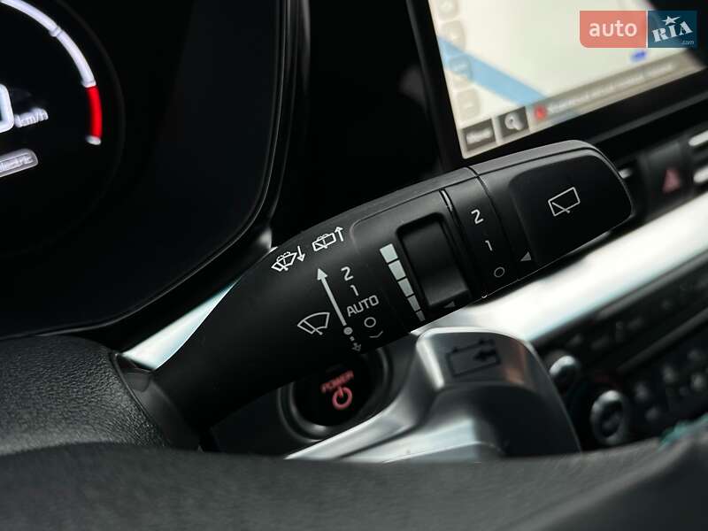 Внедорожник / Кроссовер Kia Niro 2021 в Львове