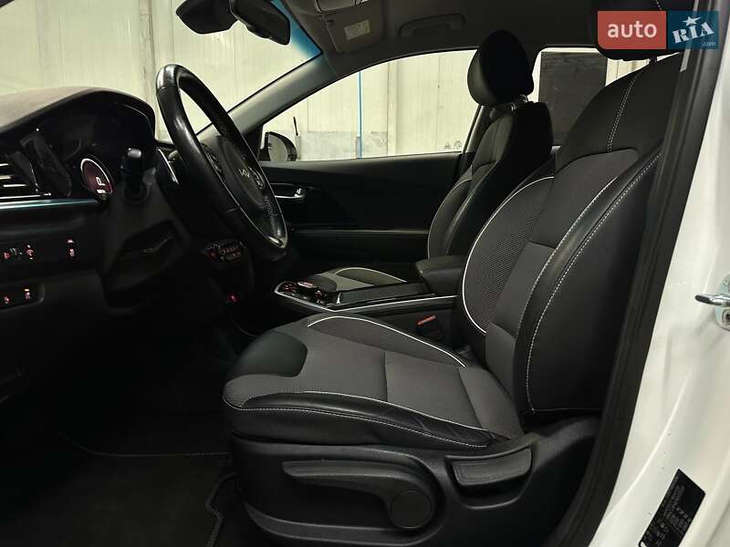 Внедорожник / Кроссовер Kia Niro 2021 в Львове