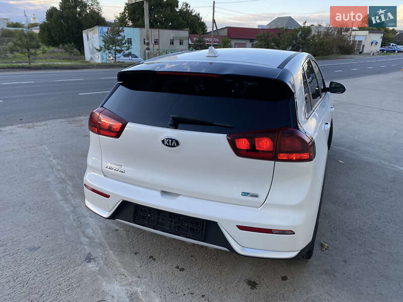 Внедорожник / Кроссовер Kia Niro 2019 в Черноморске