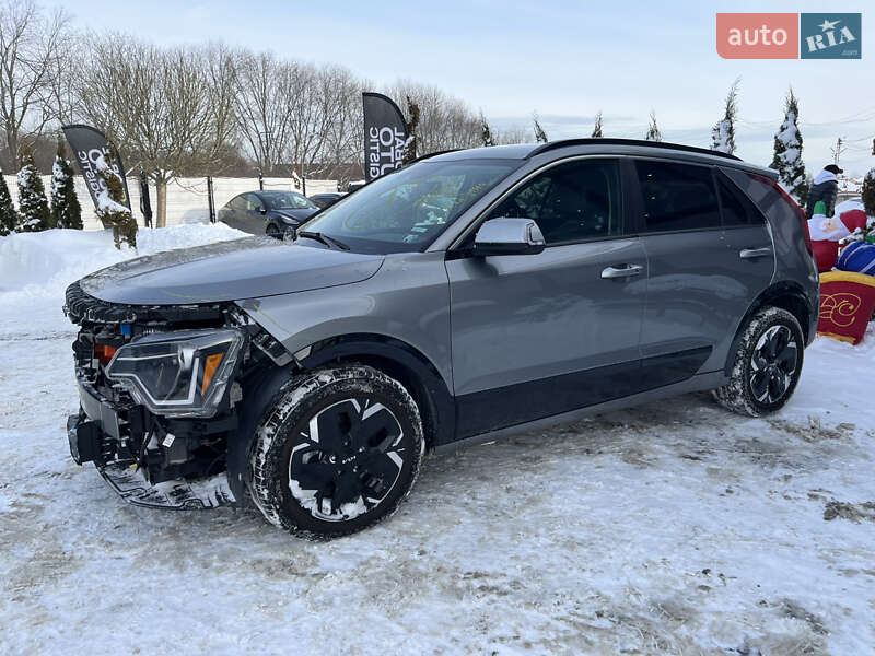 Внедорожник / Кроссовер Kia Niro 2024 в Львове