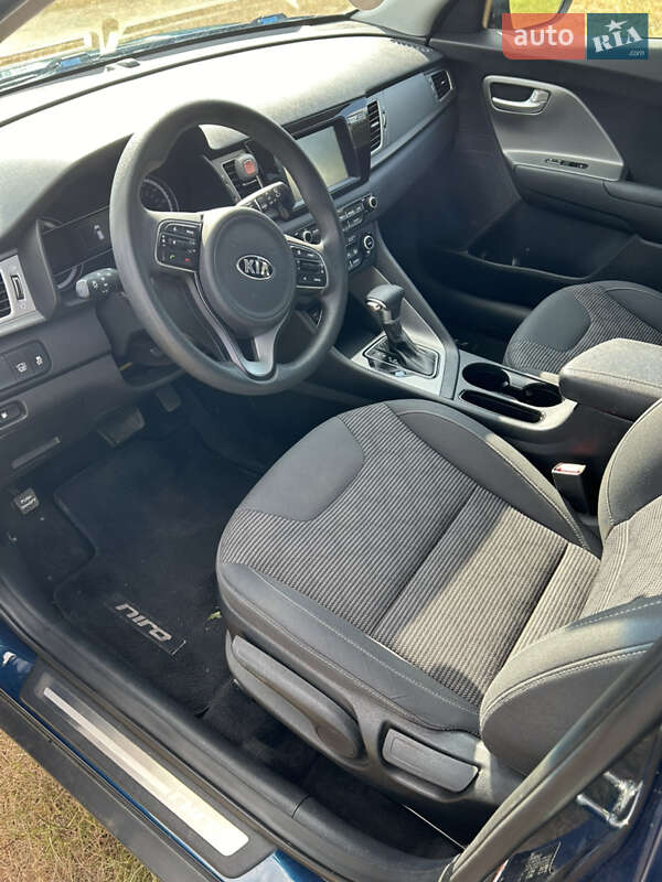 Внедорожник / Кроссовер Kia Niro 2019 в Львове