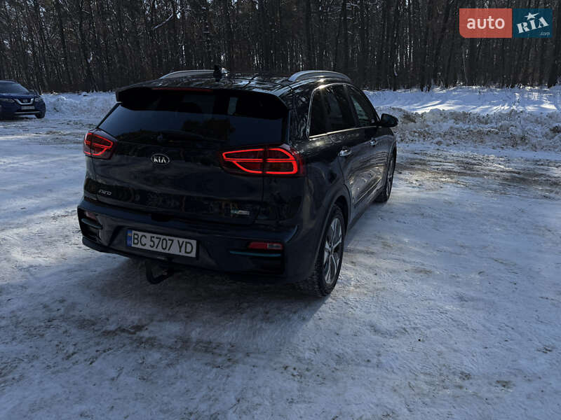 Внедорожник / Кроссовер Kia Niro 2020 в Львове