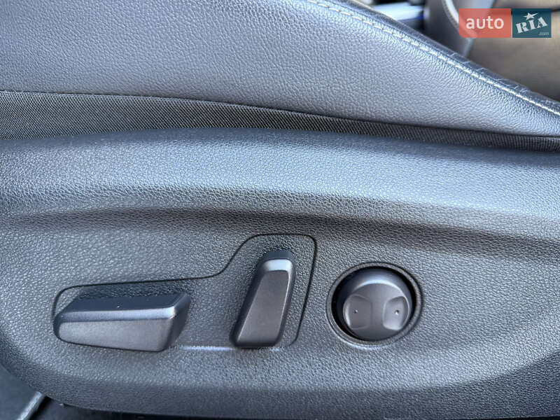 Внедорожник / Кроссовер Kia Niro 2020 в Львове