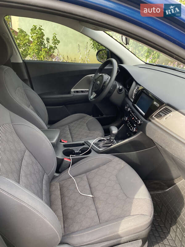 Внедорожник / Кроссовер Kia Niro 2018 в Львове