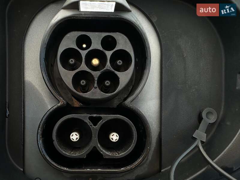 Позашляховик / Кросовер Kia Niro 2020 в Львові