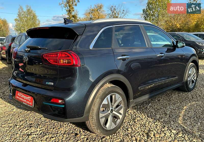Позашляховик / Кросовер Kia Niro 2020 в Львові