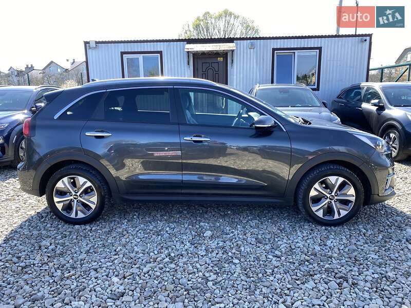 Внедорожник / Кроссовер Kia Niro 2020 в Львове фото 21 Внедорожник / Кроссовер Kia Niro 2020 в Львове