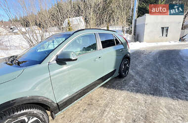 Позашляховик / Кросовер Kia Niro 2022 в Яремчі