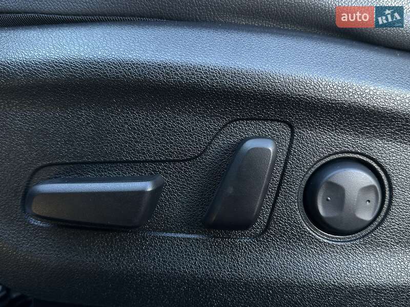 Внедорожник / Кроссовер Kia Niro 2020 в Львове