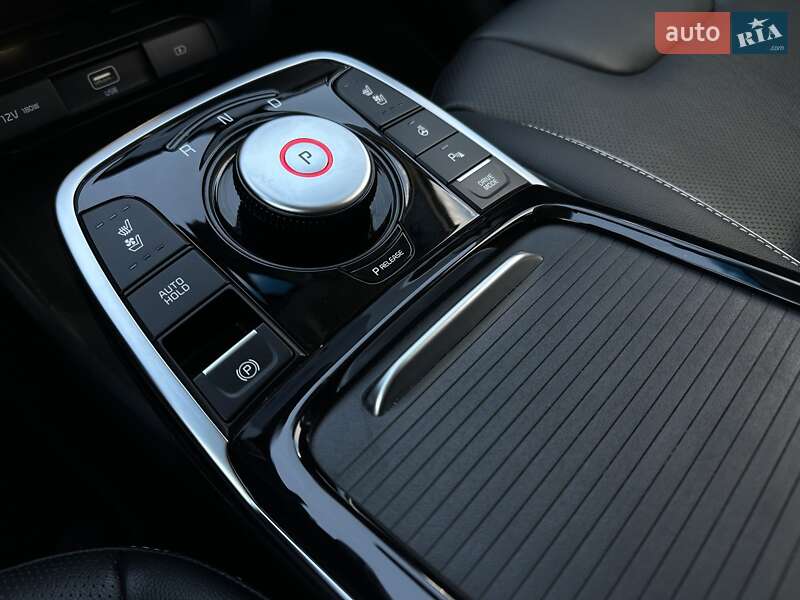 Внедорожник / Кроссовер Kia Niro 2020 в Львове