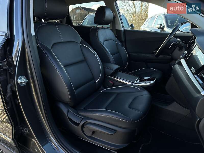 Внедорожник / Кроссовер Kia Niro 2020 в Львове