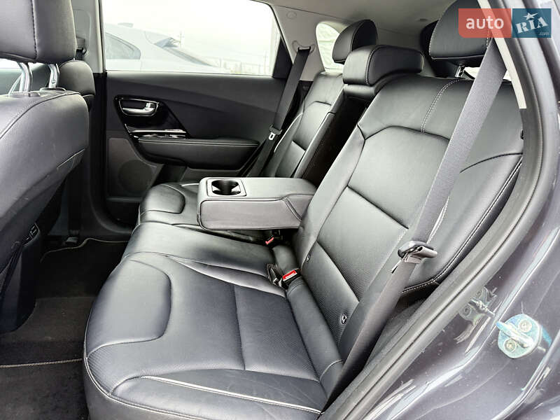 Внедорожник / Кроссовер Kia Niro 2020 в Днепре фото 6 Внедорожник / Кроссовер Kia Niro 2020 в Днепре