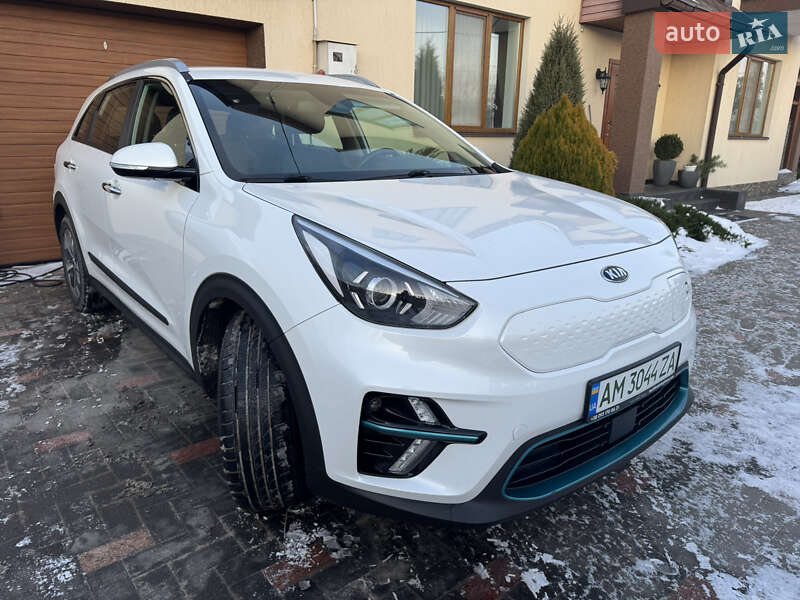 Внедорожник / Кроссовер Kia Niro 2020 в Житомире фото Внедорожник / Кроссовер Kia Niro 2020 в Житомире