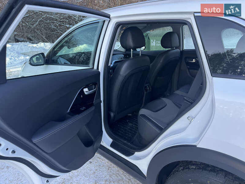 Внедорожник / Кроссовер Kia Niro 2020 в Житомире фото 10 Внедорожник / Кроссовер Kia Niro 2020 в Житомире