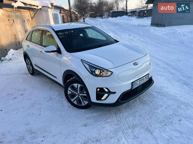 Внедорожник / Кроссовер Kia Niro 2020 в Бродах