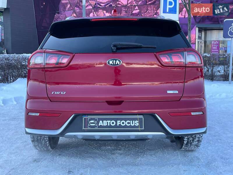 Внедорожник / Кроссовер Kia Niro 2017 в Киеве фото 6 Внедорожник / Кроссовер Kia Niro 2017 в Киеве