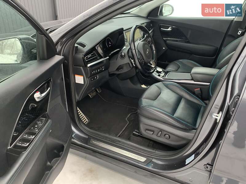 Позашляховик / Кросовер Kia Niro 2020 в Львові