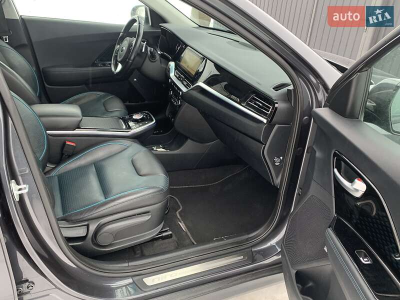 Позашляховик / Кросовер Kia Niro 2020 в Львові