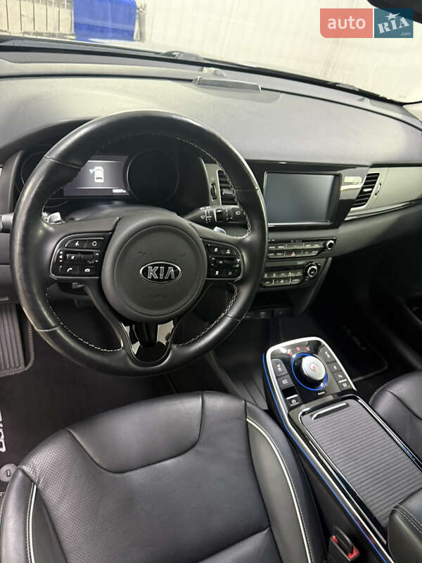 Внедорожник / Кроссовер Kia Niro 2019 в Житомире фото 7 Внедорожник / Кроссовер Kia Niro 2019 в Житомире