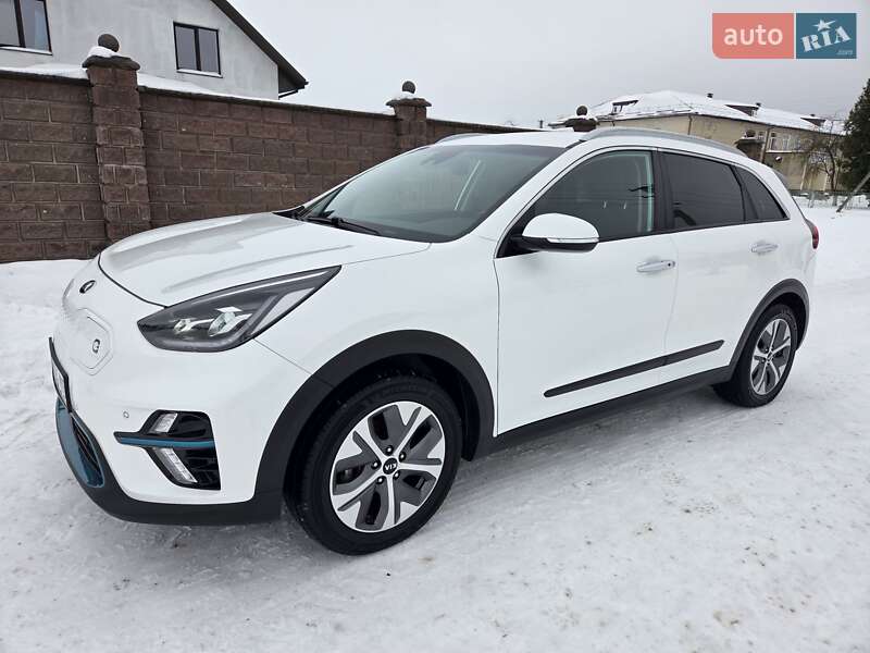 Внедорожник / Кроссовер Kia Niro 2020 в Дубно