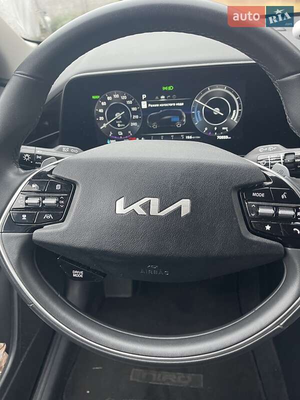 Внедорожник / Кроссовер Kia Niro 2023 в Киеве