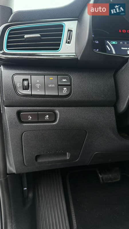 Внедорожник / Кроссовер Kia Niro 2019 в Виннице фото 61 Внедорожник / Кроссовер Kia Niro 2019 в Виннице