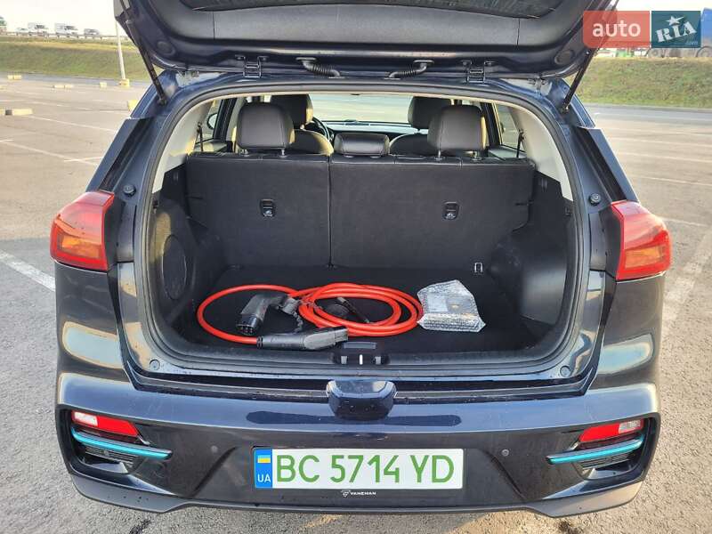 Позашляховик / Кросовер Kia Niro 2020 в Львові