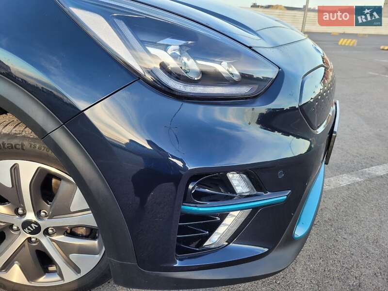 Позашляховик / Кросовер Kia Niro 2020 в Львові