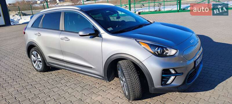 Внедорожник / Кроссовер Kia Niro 2022 в Ровно