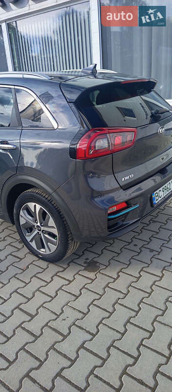 Внедорожник / Кроссовер Kia Niro 2019 в Дрогобыче