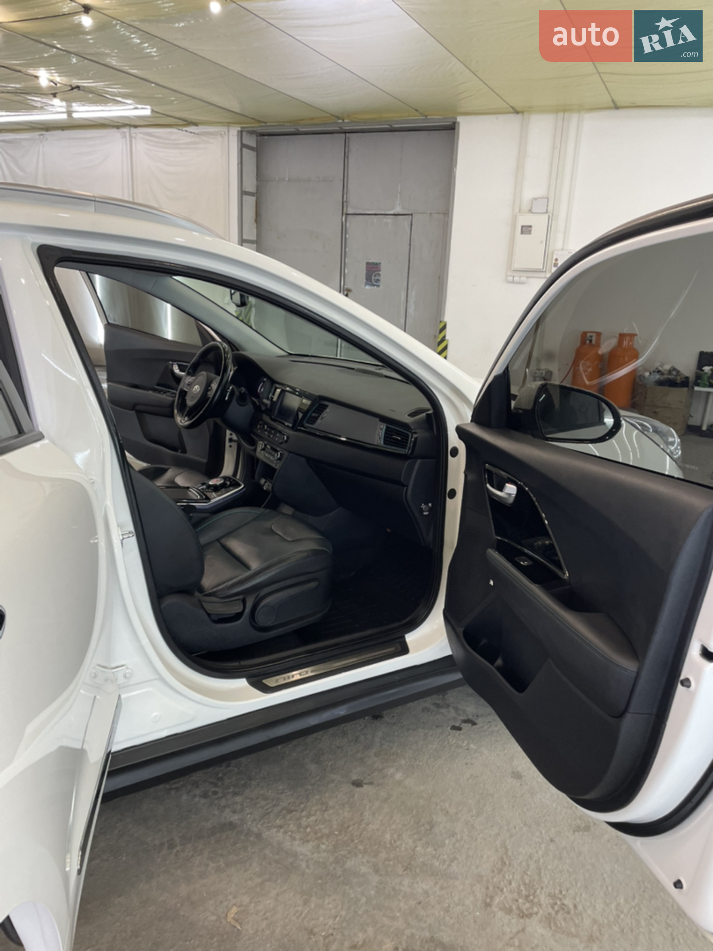 2019 Kia Niro - мініатюра 18
