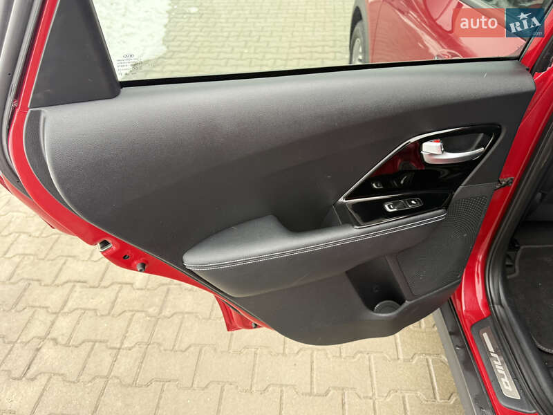 Позашляховик / Кросовер Kia Niro 2020 в Тернополі фото 18 Позашляховик / Кросовер Kia Niro 2020 в Тернополі