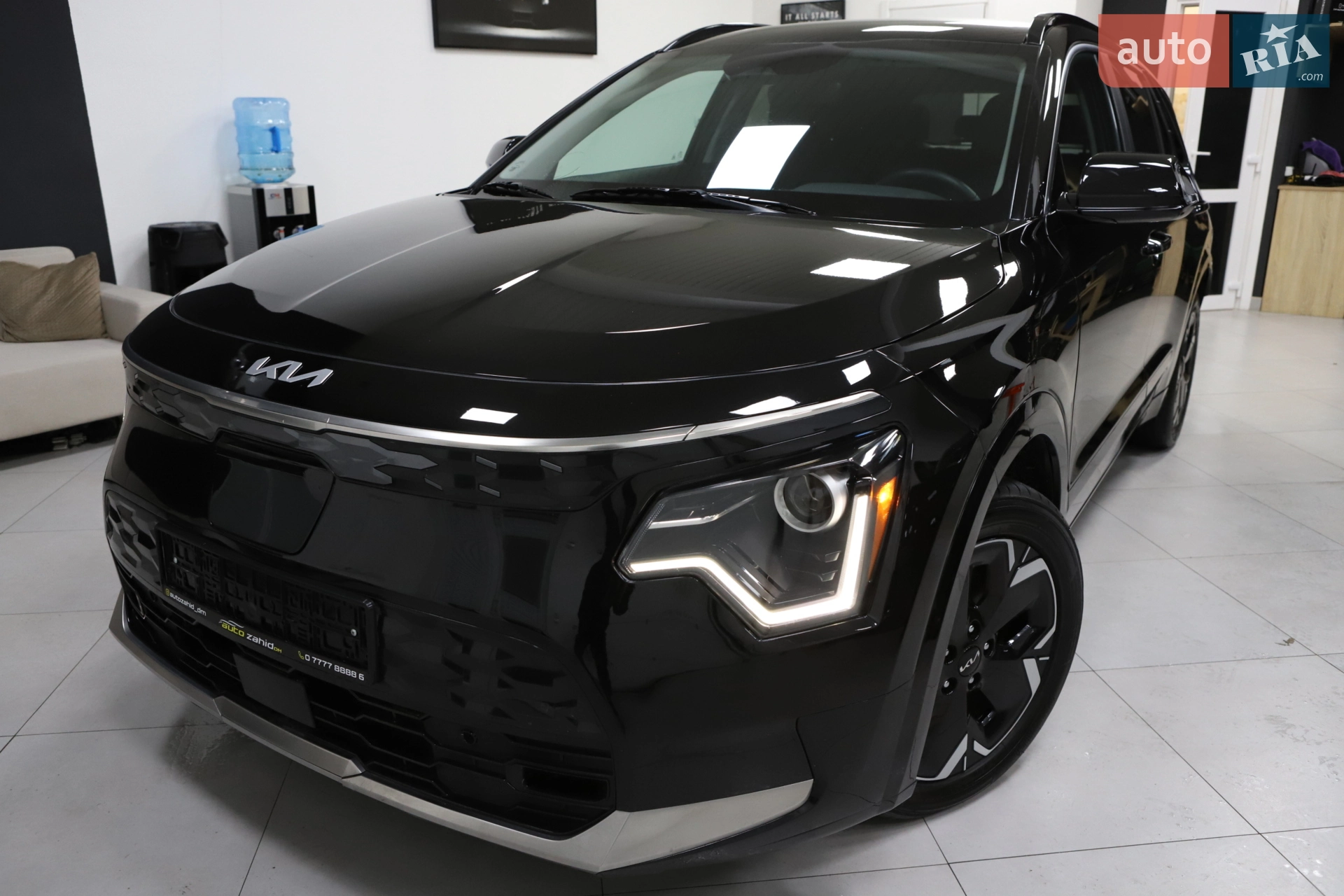 2024 Kia Niro - фото 1
