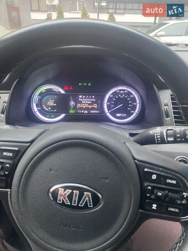 Внедорожник / Кроссовер Kia Niro 2018 в Львове