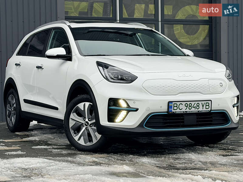 Внедорожник / Кроссовер Kia Niro 2022 в Дрогобыче