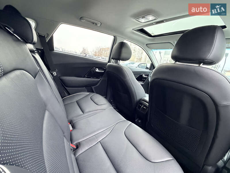 Внедорожник / Кроссовер Kia Niro 2022 в Дрогобыче