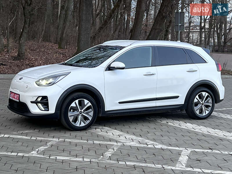 Позашляховик / Кросовер Kia Niro 2020 в Тернополі