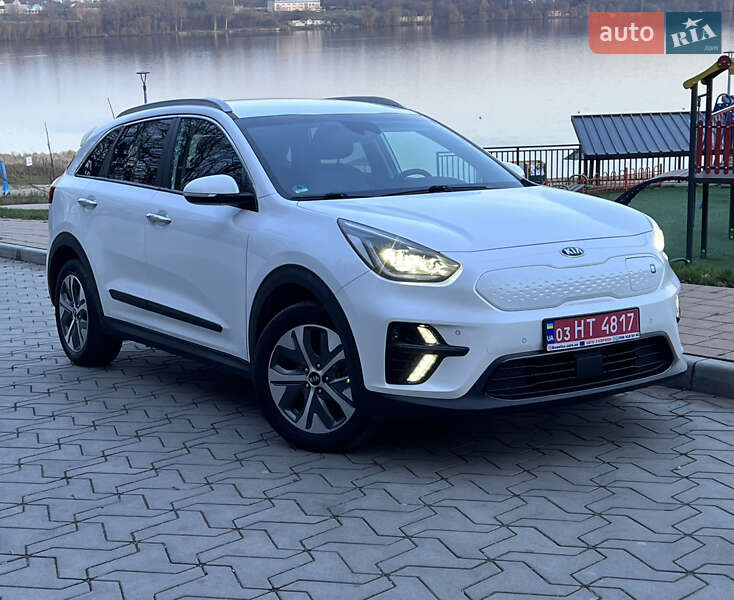 Позашляховик / Кросовер Kia Niro 2020 в Тернополі