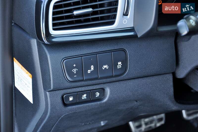 Внедорожник / Кроссовер Kia Niro 2019 в Львове фото 32 Внедорожник / Кроссовер Kia Niro 2019 в Львове