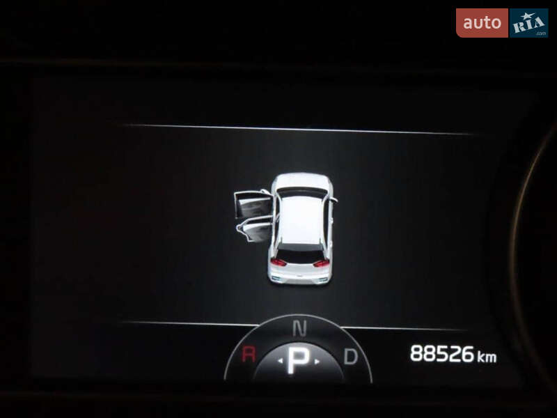 Позашляховик / Кросовер Kia Niro 2019 в Вараші