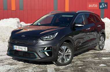 Внедорожник / Кроссовер Kia Niro 2019 в Киеве