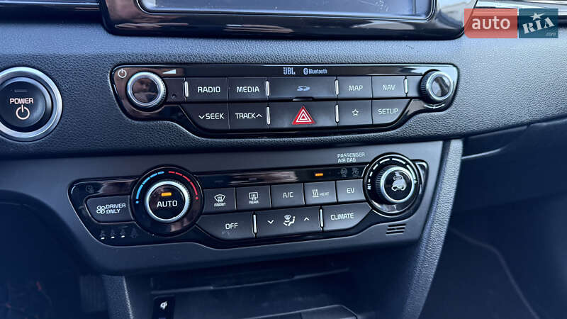 Внедорожник / Кроссовер Kia Niro 2019 в Киеве