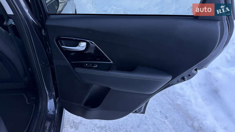 Внедорожник / Кроссовер Kia Niro 2019 в Киеве