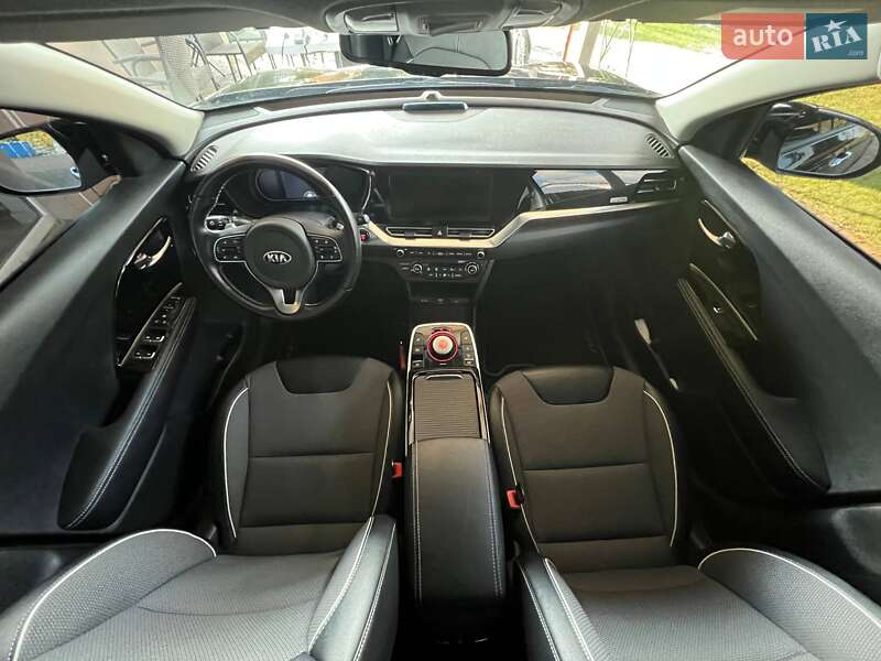 Внедорожник / Кроссовер Kia Niro 2020 в Луцке фото 24 Внедорожник / Кроссовер Kia Niro 2020 в Луцке