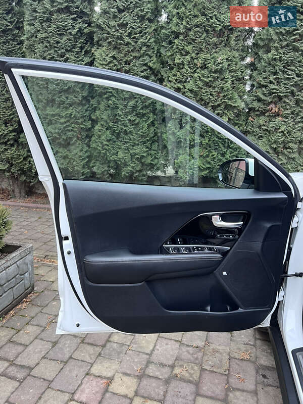 Внедорожник / Кроссовер Kia Niro 2020 в Тернополе фото 14 Внедорожник / Кроссовер Kia Niro 2020 в Тернополе