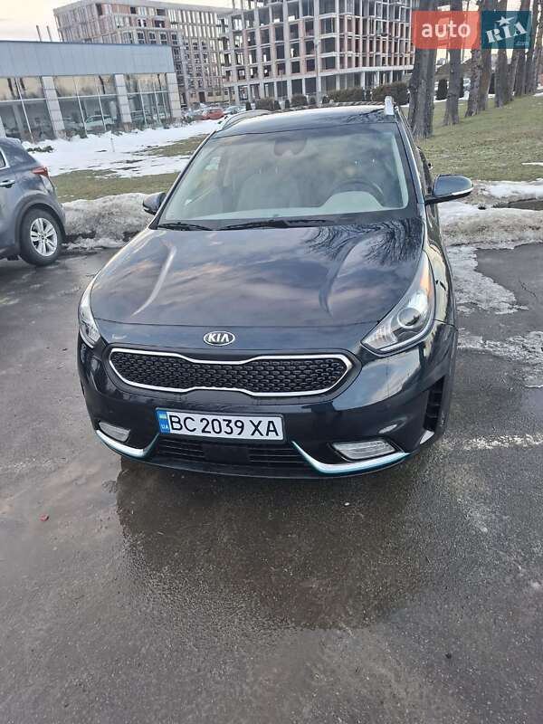 Внедорожник / Кроссовер Kia Niro 2019 в Львове фото 10 Внедорожник / Кроссовер Kia Niro 2019 в Львове
